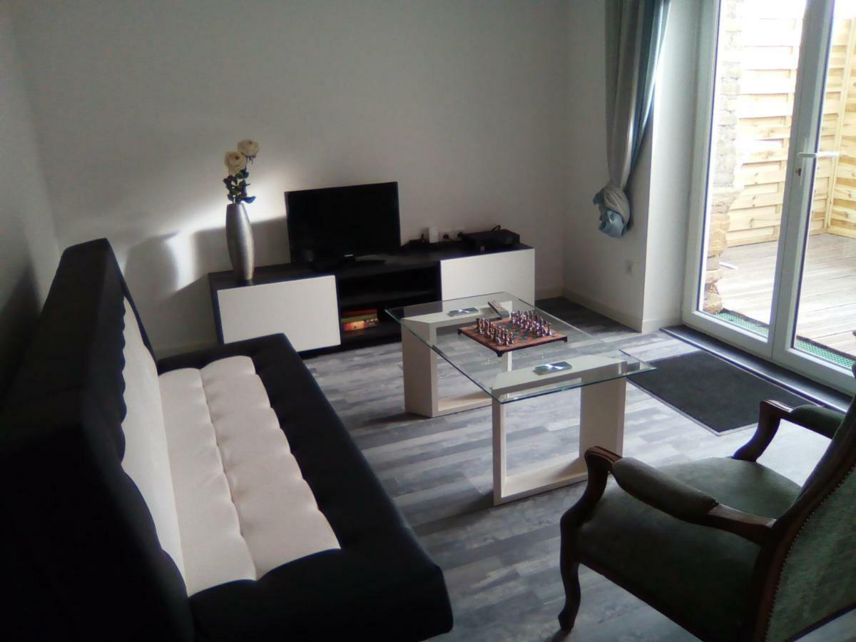 F2 Tout Confort Au Calme Appartamento Batilly  Esterno foto